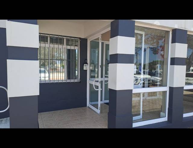 BUSINESS PROPERTY TO RENT IN MILL PARK